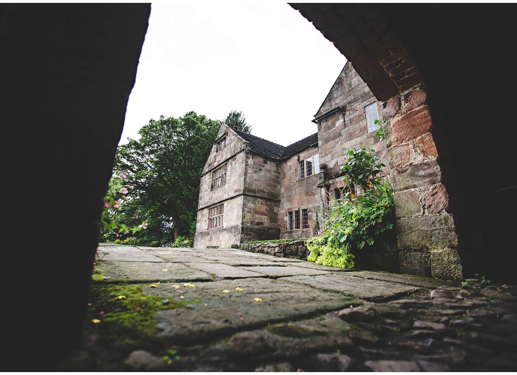 the manor house at the ashes