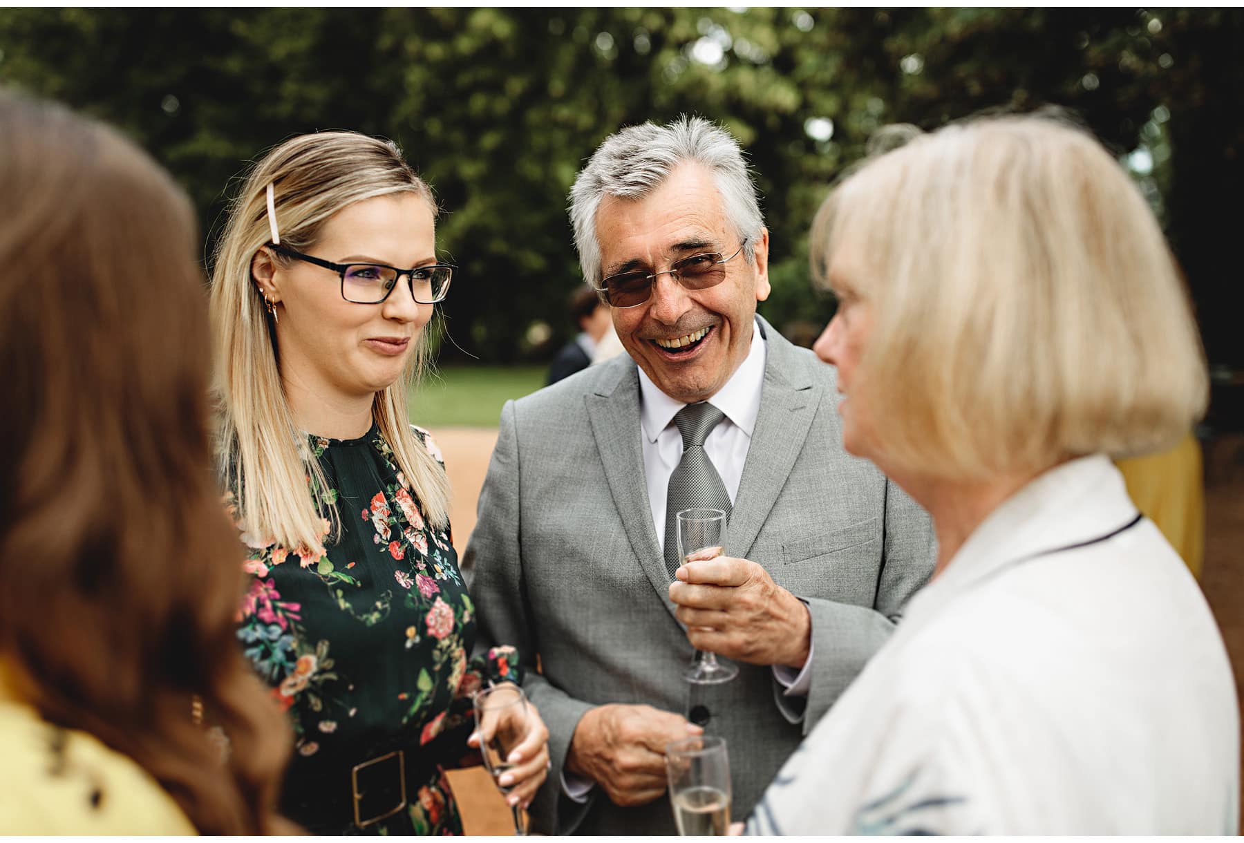 Château Cazenac - wedding guests