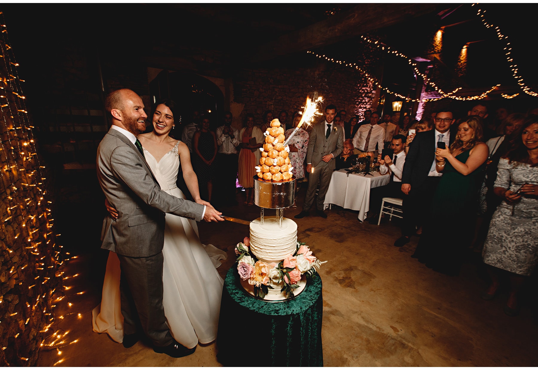 the wedding croque-en-bouche